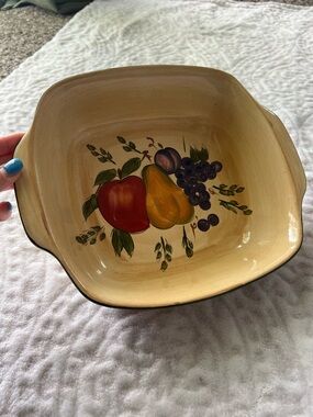 Home Trends Granada Design Square Stoneware Casserole Dish 10” x 9”